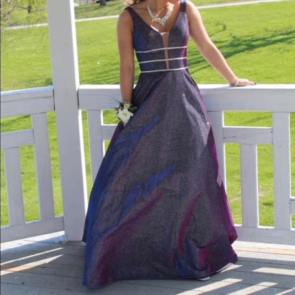 Irredecent Prom Dress!
